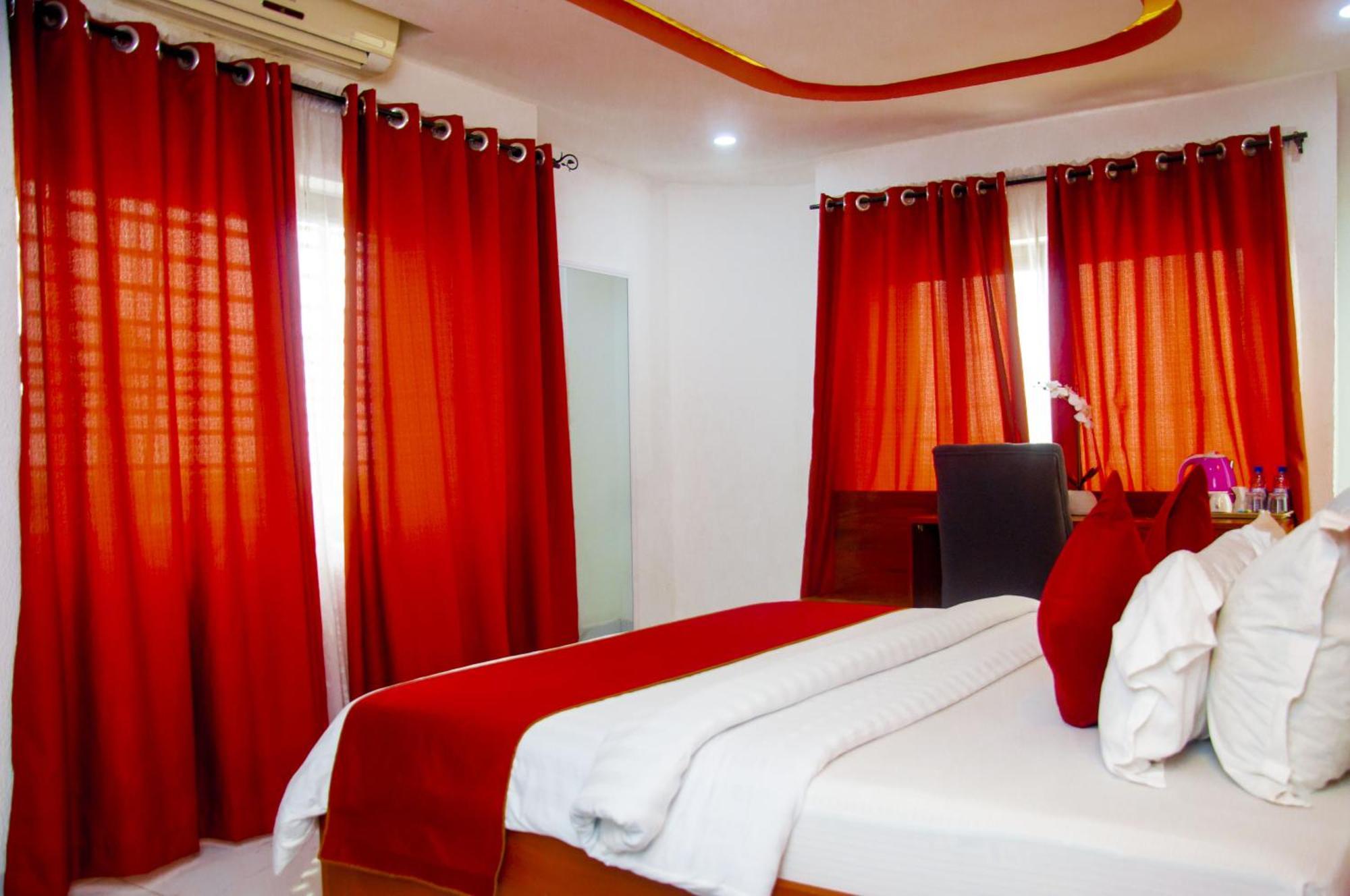 Hotel La Casa Cielo Cotonou Exterior foto